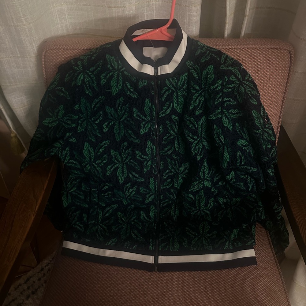 Elegant Green Floral Bomber Jacket